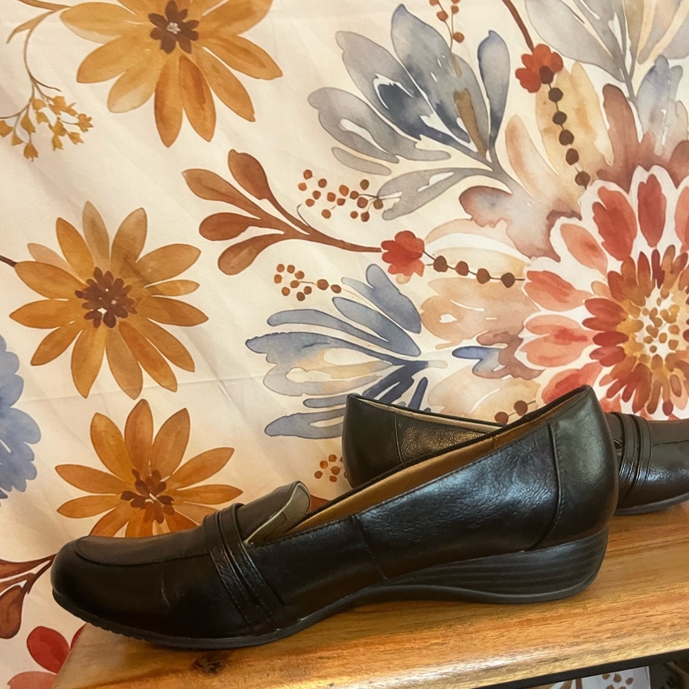 Life Stride 10M Black Faux Leather Slip On Office Work Preppy City Fall Loafers